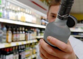 В Молдове могут подорожать сигареты и алкоголь