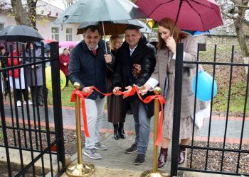 Condiții moderne pentru medicii și locuitorii satului Pohorniceni din raionul Orhei. Datorită efortului echipei lui Ilan Șor, localitatea dispune de un centru medical renovat și utilat | VIDEO