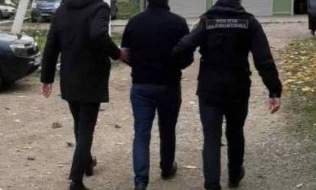 Primele imagini cu fostul deputat Andronachi, escortat de oamenii legii. Procuror de caz: De azi, intră în vigoare mandatul de 30 de zile pe numele său | VIDEO