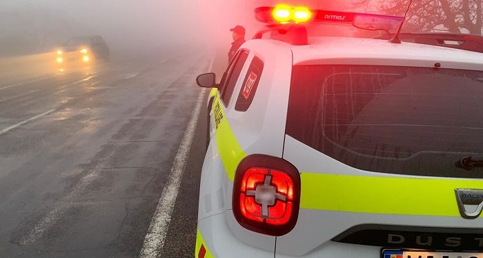 Водителей предупреждают о густом тумане на дорогах