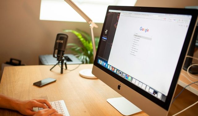 Google назвал слова, которые в 2022 году искали чаще всего