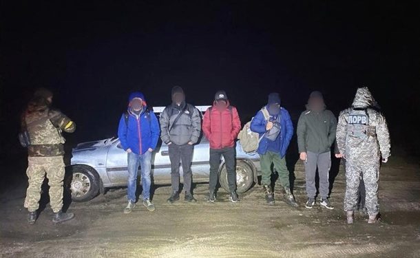 «По 5000 долларов с каждого». Группа граждан Украины призывного возраста пыталась попасть в Молдову