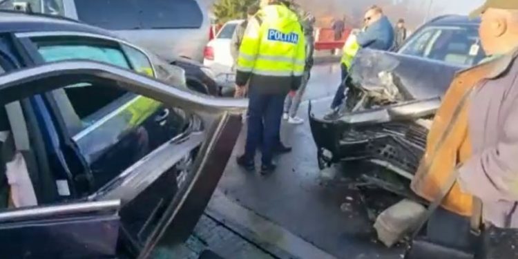 В Румынии произошла цепная авария с участием 15 машин