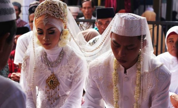 Sexul în afara căsătoriei va fi pedepsit cu închisoarea în Indonezia. Oamenii nu mai au voie să critice autoritățile sau președintele