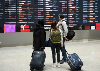 В аэропортах Москвы задержано и отменено более 60 рейсов