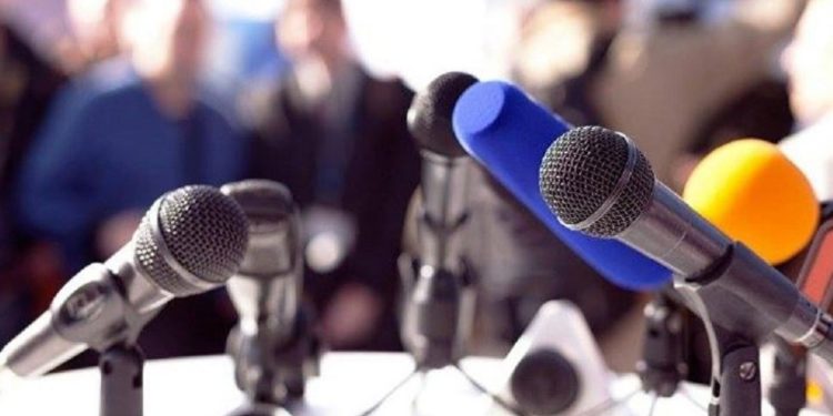 Critici dure la adresa CSE, lansate de unii jurnaliști după ce 6 posturi au rămas fără licențe: Am ajuns ca pe timpul lui Stalin și Ceaușescu