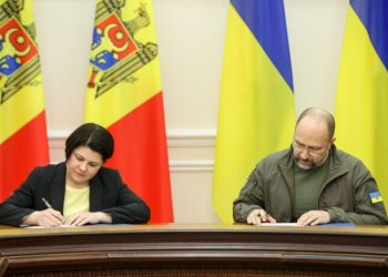 Natalia Gavrilița s-a întâlnit la Kiev cu omologul său ucrainean Denis Şmigal. Printre subiectele abordate au fost criza energetică și tema refugiaților | VIDEO