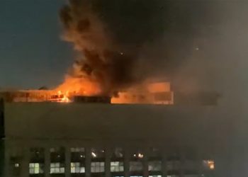 В Москве загорелся Микояновский мясокомбинат. | VIDEO