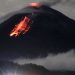Vulcanul Semeru a început să erupă. Indonezia a ridicat la maxim nivelul de alertă. Coloana de cenușă a ajuns la 15 km înălțime