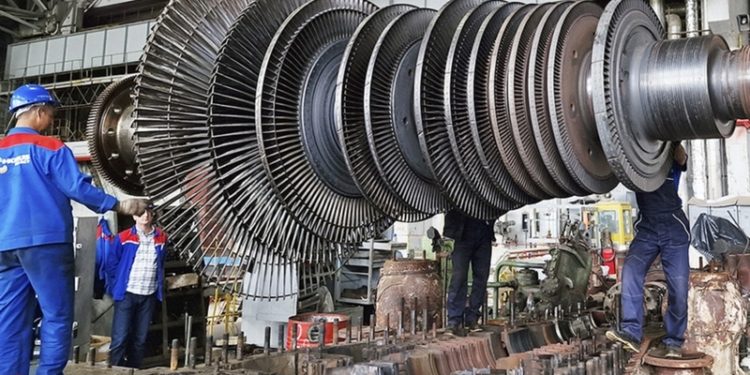 Directorul Termoelectrica a anunțat când va fi finalizată reparația generatorului nr.3