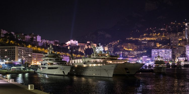 Croația scoate la licitație iahtul de 200 de milioane de dolari al lui Viktor Medvedciuk, aliatul ucrainean al lui Putin