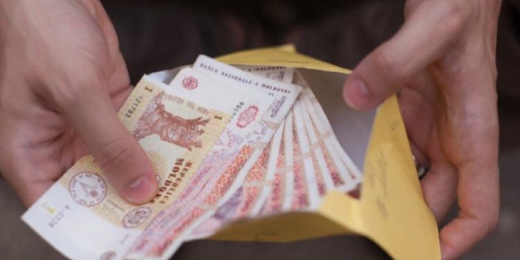 CALM cere Guvernului să revizuiască bugetul după ce a pus majorările de salarii pe umerii Primăriilor. Ceban: Nu sunt așa sume. E decizie populistă ca și cea cu lemnele