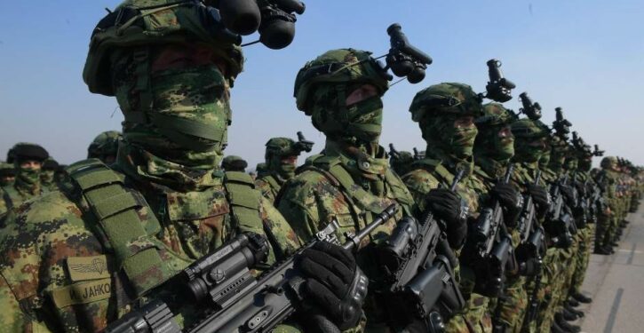 Вучич созвал Совбез из-за угроз Приштины силой убрать баррикады в Косово