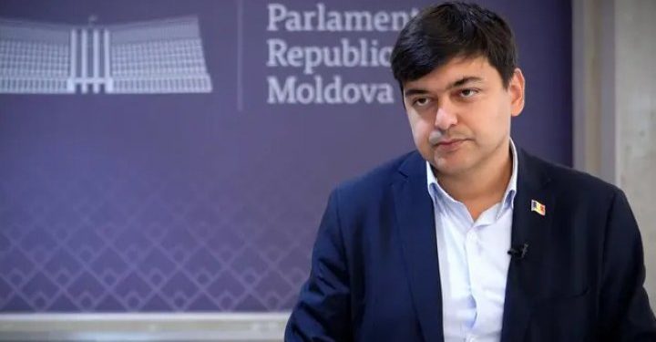 Deputatul Gaik Vartanean a confirmat plecarea sa din BCS la ședința Parlamentului. Vasile Bolea: Împreună cu colegii am decis excluderea sa din fracțiune | VIDEO