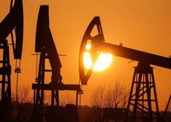 Министры ОПЕК+ решили сохранить текущие квоты на добычу нефти