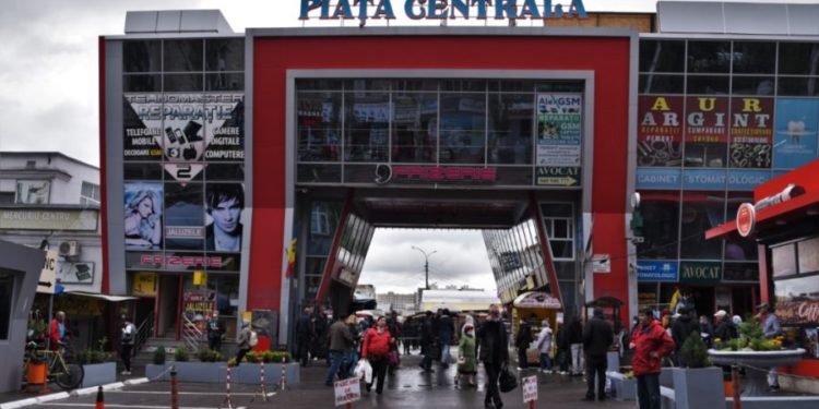 Forfotă mare la Piața Centrală! Cum va activa întreprinderea astăzi