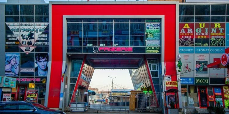 Atenție, cumpărători! Un alt regim de lucru la Piața Centrală, de sărbători