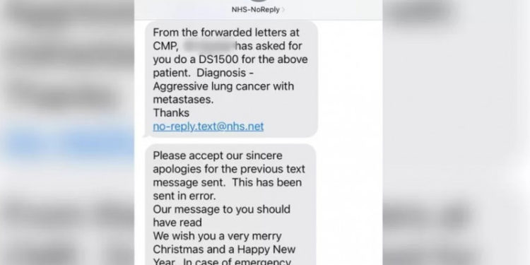 Pacienții unei clinici au primit mesaje în care erau anunțați că suferă de cancer, în loc de urări de „Crăciun fericit!”