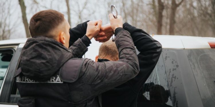 Un căutat pe INTERPOL, reținut în PTF Criva