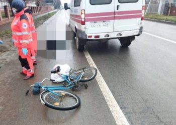 Un biciclist de 54 de ani a decedat după ce a fost lovit de un Mercedes, la Congaz