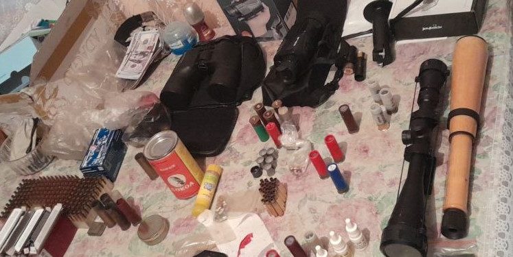 IGP: Peste 20 de percheziții și zeci de muniții și armament ridicate