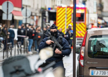 Bărbatul care a ucis trei kurzi în Paris ieşise din închisoare pe 12 decembrie. Ce se ştie până acum despre el
