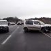 „De pe pod a început să mă poarte și am ajuns în parapet”. Ce povestesc șoferii implicați în accidentul rutier cu 10 autoturisme, la ieșirea din Stăuceni | VIDEO