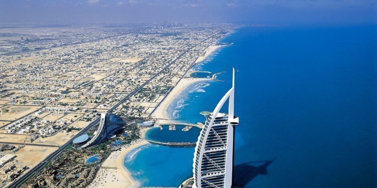 Расследование «Украинской правды»: Как украинские политики и олигархи отдыхают в ОАЭ во время войны