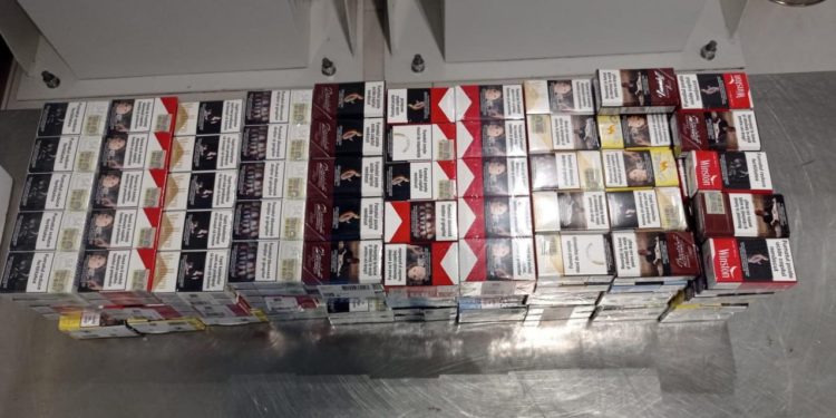 Гражданин Турции пытался вывезти из Молдовы более 6 тысяч сигарет