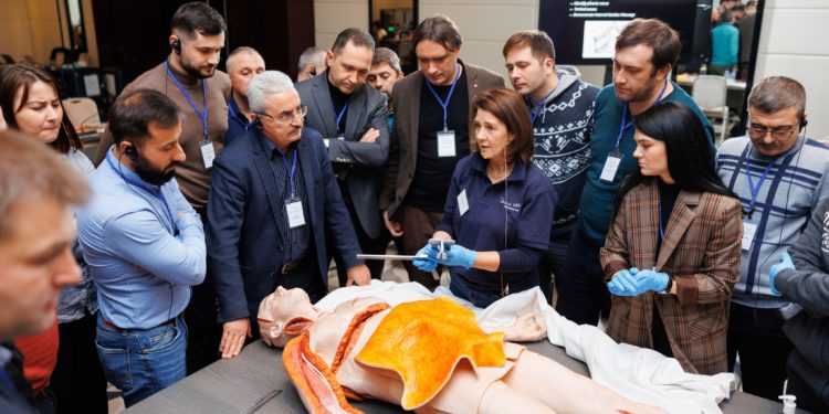 30 хирургов из Молдовы прошли подготовку лечения больных в условиях войны и стихийных бедствий