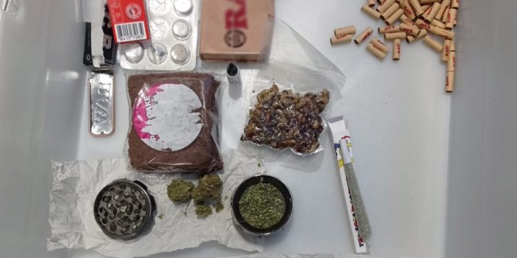 Mexican prins pe Aeroportul din Chișinău cu droguri în valiză. A fost reținut pentru 72 de ore