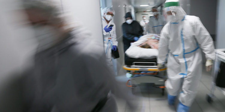 Valul de viroze, monitorizat de ANSP: Majoritatea îmbolnăvirilor, înregistrate în capitală