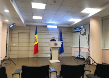 Partidul „ȘOR” a contestat la Curtea Constituțională modalitatea de indexare a pensiilor. Marina Tauber: Nu este clar cum nu s-au găsit bani pentru pensionari, dar s-au găsit pentru deputați