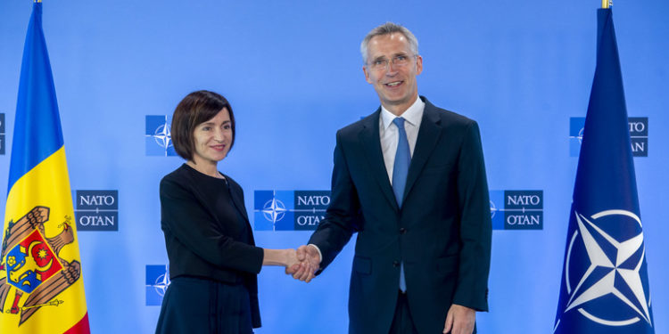 Politico: Se planifică aderarea Moldovei la NATO? Sandu spune că „există o discuție serioasă”