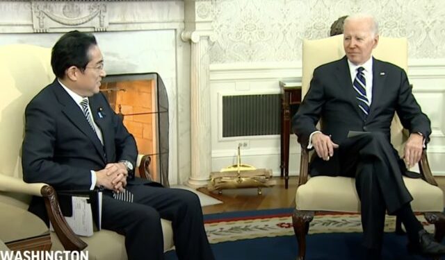 Fumio Kishida, prima vizită la Casa Albă. Joe Biden: „Statele Unite sunt total angajate în apărarea Japoniei”