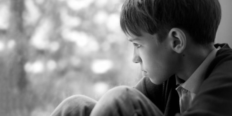 Culmea sărăciei în satele Moldovei: Deși muncesc aproape 24/24, părinții nu au cu ce-și îmbrăca și hrăni propriii copii | VIDEO