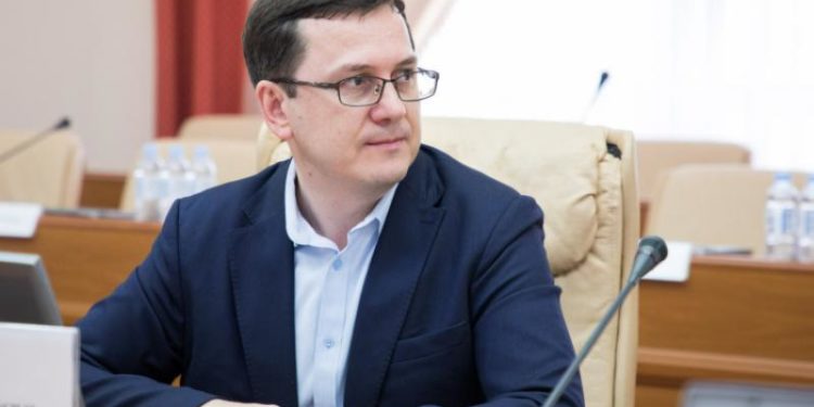 Un fost membru PAS anunță că ministrul Muncii, Marcel Spatari, demisionează: Cine ar urma să-i ia locul
