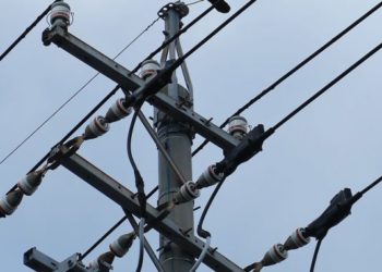 46 de persoane, amendate pentru că au deteriorat linii și instalații de comunicații electronice: Sumele sunt între 500 și 5 mii de lei