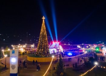 Revelion plin de culoare la „Orheiland”. Mii de oameni au avut parte de muzică de excepție, oferită de artiști din țară și de peste hotare, dar șide un spectacol inedit cu focuri de artificii | VIDEO