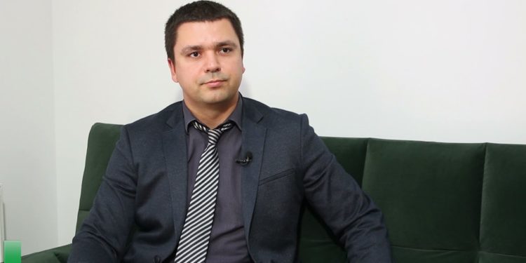 Președintele Asociației pentru Protecția Vieții Private: „Demotivarea cetățenilor de a se mai adresa în instanță -scopul principal al legii Taxei de stat”