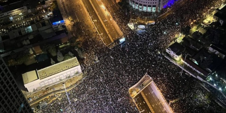 120.000 de oameni au protestat față de guvernul condus de Benjamin Netanyahu