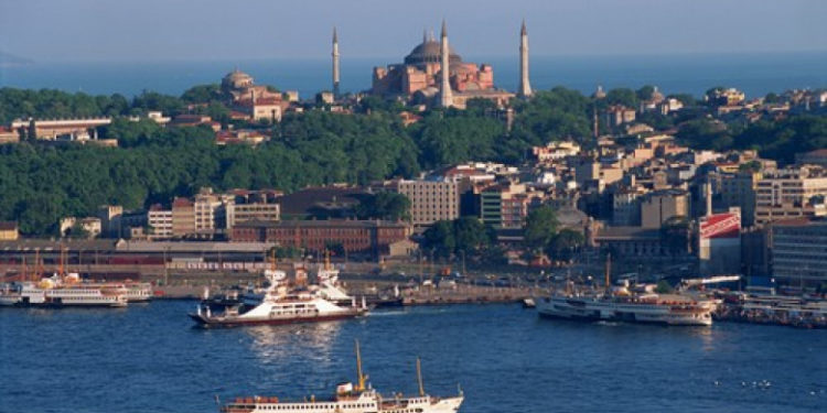 Turcia introduce o nouă taxă turistică de la 1 ianuarie 2023