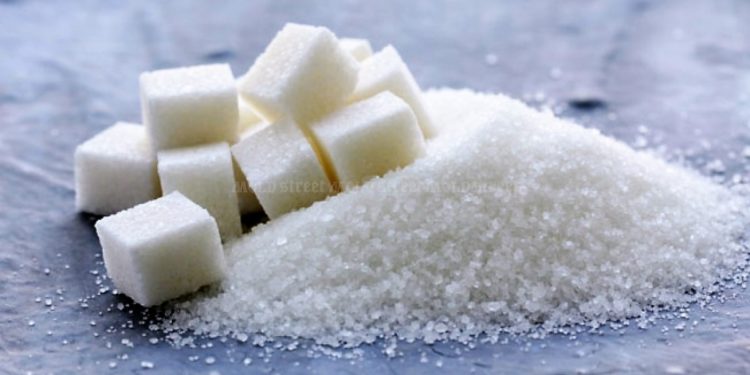 Studiu OMS: Moldovenii consumă de cinci ori mai mult zahăr decât norma admisă. Medic: Există riscul apariției hipertensiunii și a bolilor cardio-vascular | VIDEO