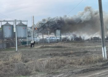 Un nou incendiu în portul vamal Giurgiulești: Un alt rezervor cu șrot de floarea soarelui a luat foc