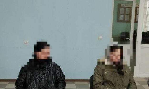 Două minore de 13 și 14 ani snopit în bătaie o fată de 17 ani, la Nisporeni, filmând totul cu telefonul. Detalii oferite de poliție și concluziile psihologului | VIDEO