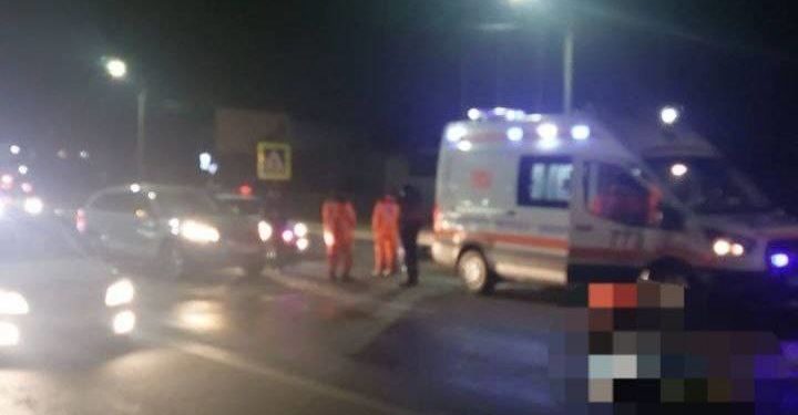 Cinci pietoni, tamponați de mașini pe trasee. Două persoane au decedat, iar una din victime a lăsat orfani doi copii minori | VIDEO