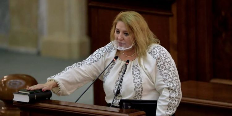 În Republica Moldova ar putea fi înființată o filială a Partidului SOS România. Declarațiile Dianei Șoșoacă