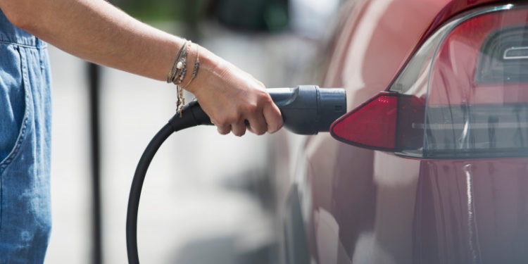 În Norvegia, maşinile electrice au ajuns la aproape 80% din totalul vânzărilor în 2022