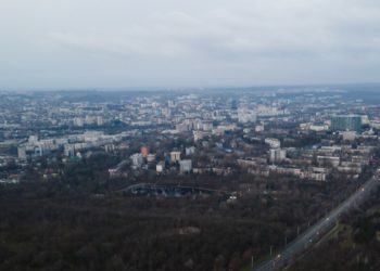 Crește concentrația de poluare a aerului în capitală. Atenționările Ministerului Mediului | VIDEO