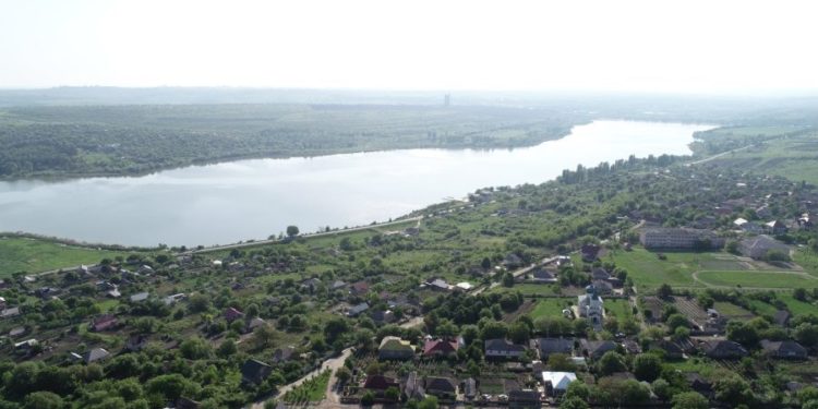 Четвертое по величине озеро в Молдове находится на грани катастрофы